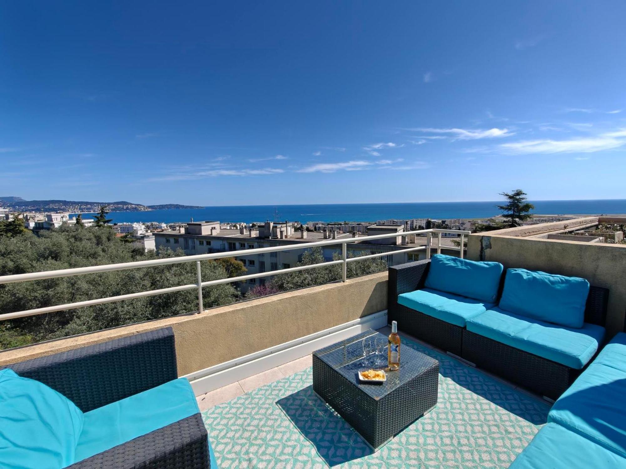 Toit Terrasse Nice-ouest Avec Parking, Clim Et Piscine Appartement *